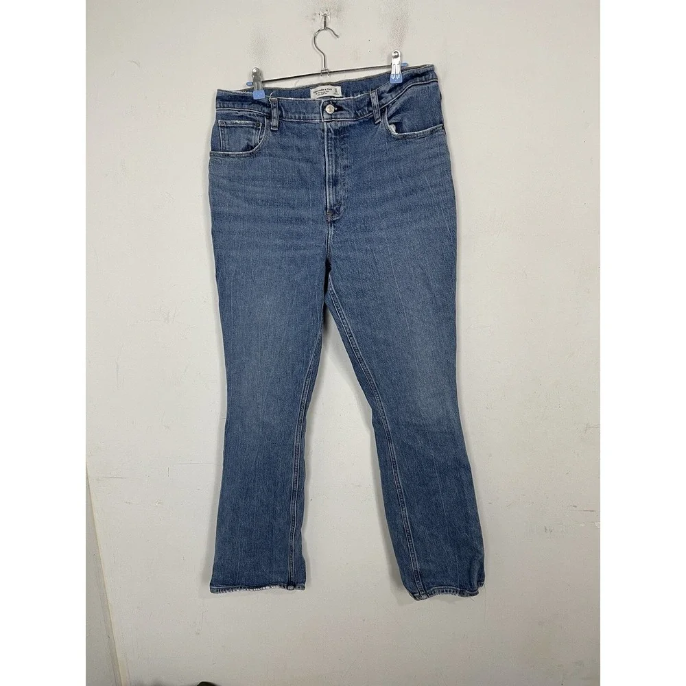 Abercrombie‎ & Fitch The 70s Vintage Flare Ultra High Rise Blue Jeans 32 14R